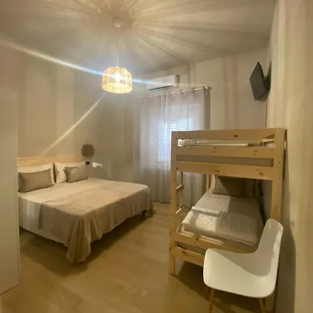 Dreamhouse Bed & Breakfast 3*